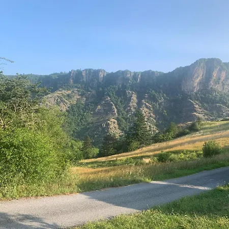 Tatil Evi La Reguergue, Vue Sur L'espinouse