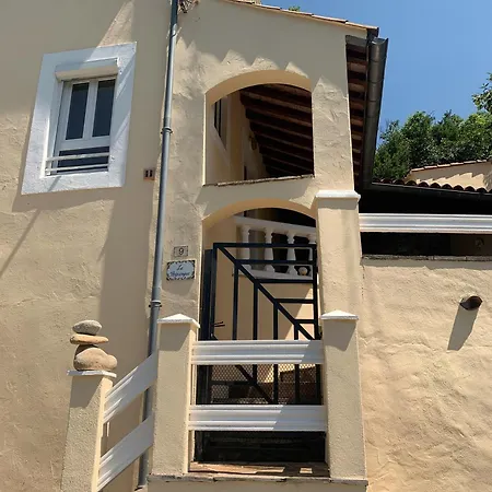 Tatil Evi La Reguergue, Vue Sur L'espinouse