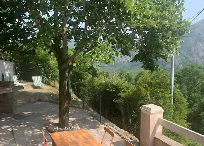 La Reguergue, Vue Sur L'espinouse Hébergement de vacances *