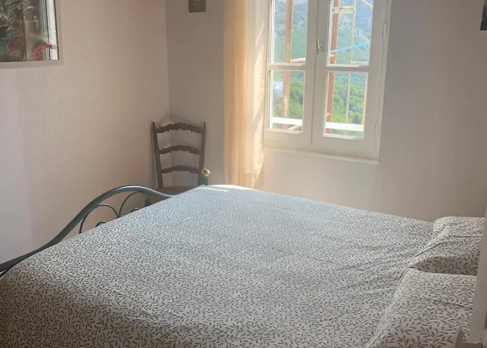 Hébergement de vacances La Reguergue, Vue Sur L'espinouse *
