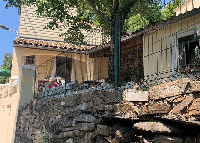 La Reguergue, Vue Sur L'espinouse Hébergement de vacances Castanet-le-Haut